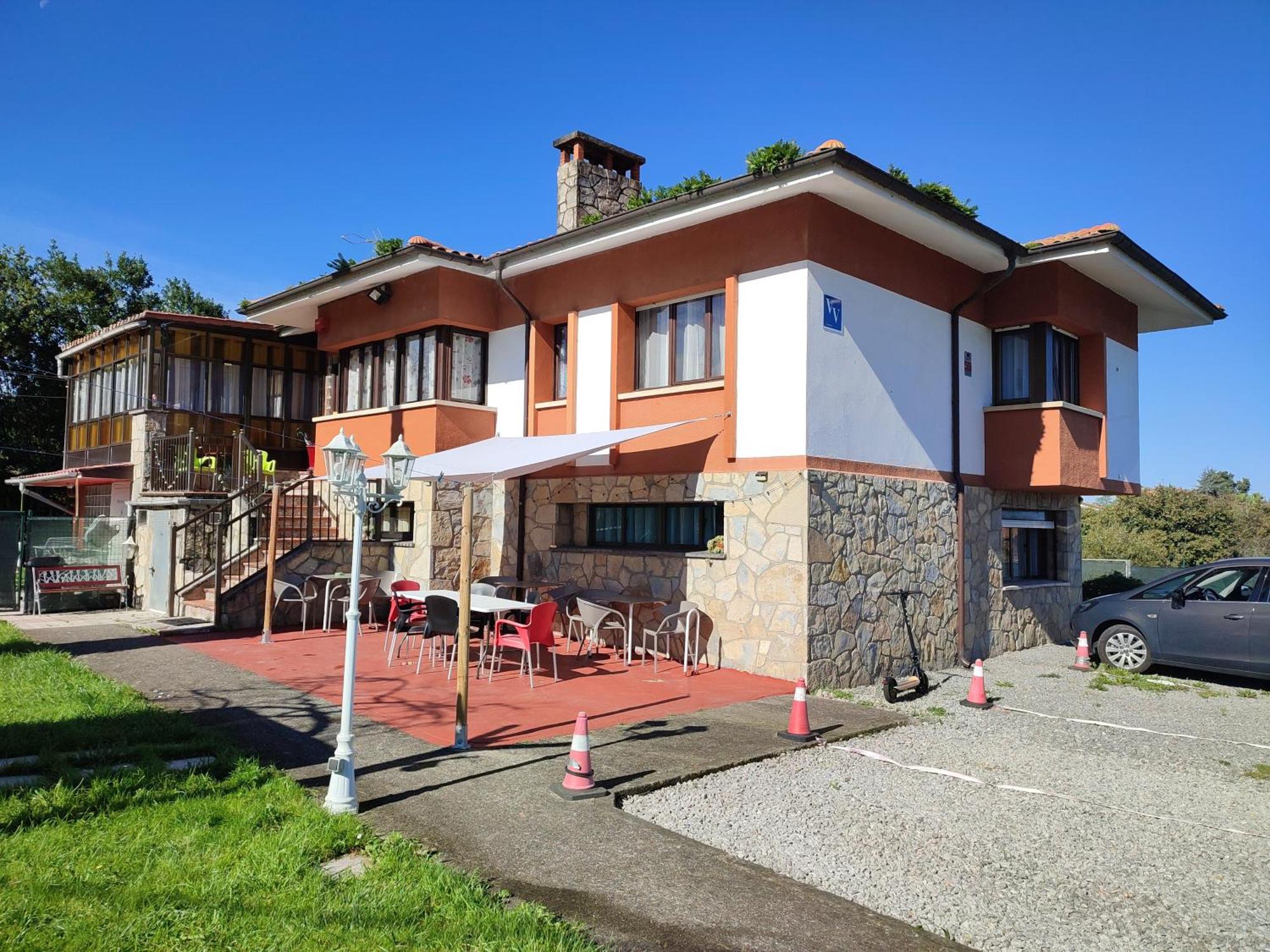 Family House Gijon Villa Eksteriør bilde